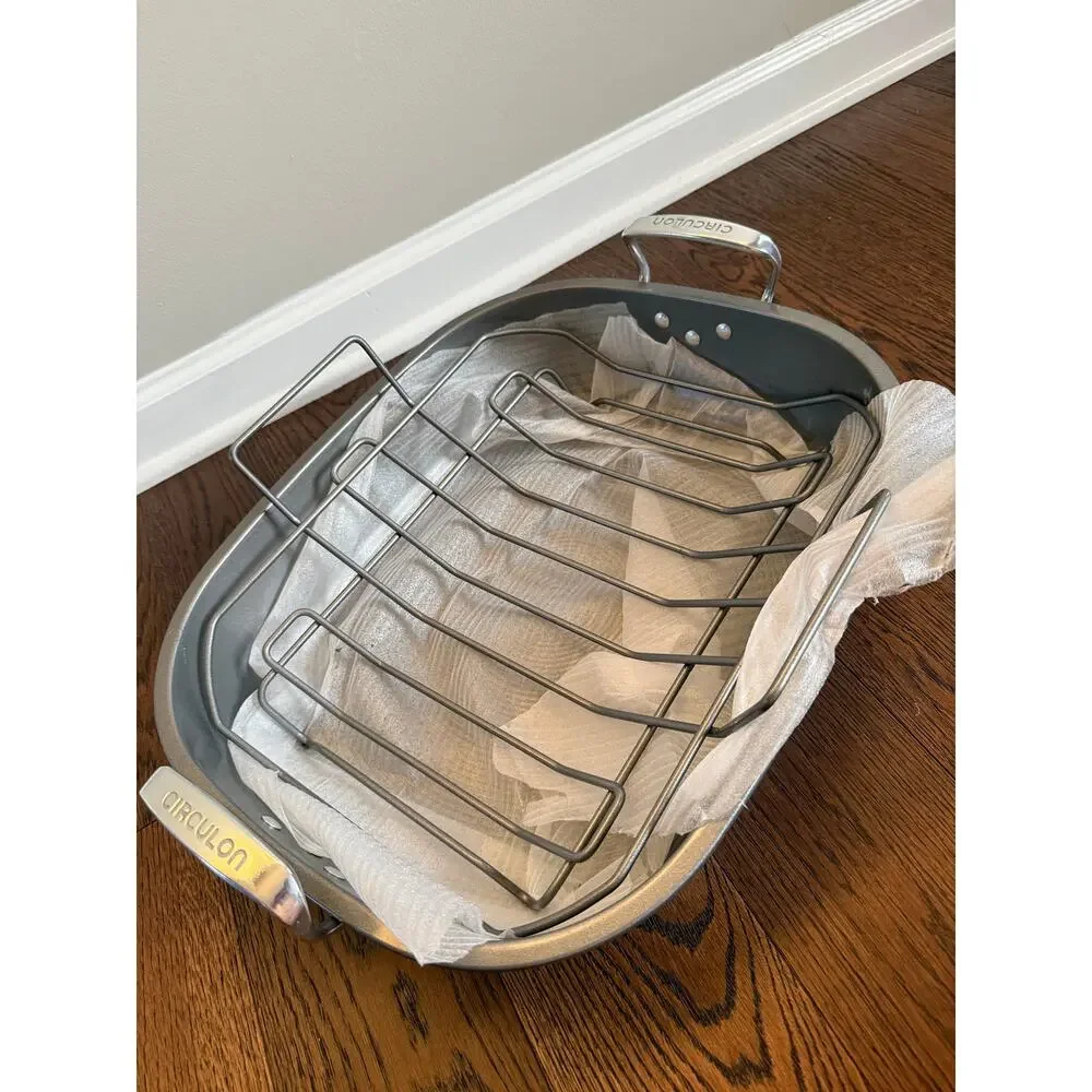 Circulon nonstick oval